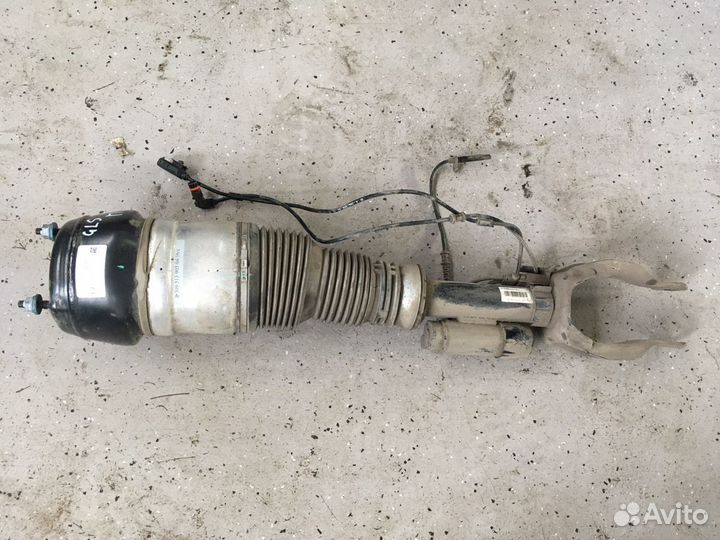 Амортизатор передний правый Mercedes GLS 166 X166