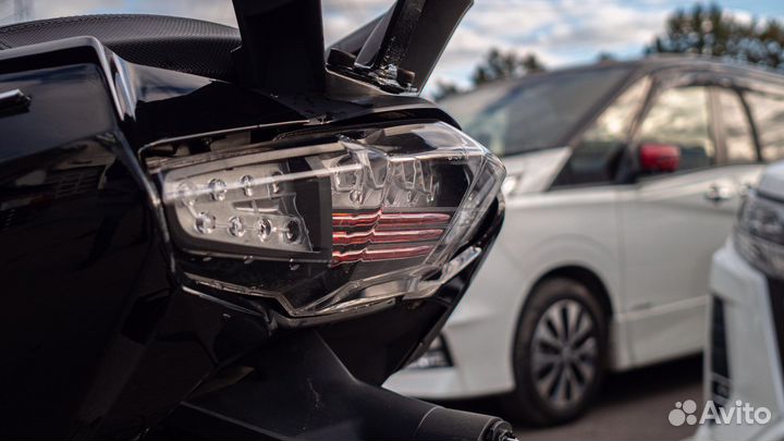 Продам BMW C650GT