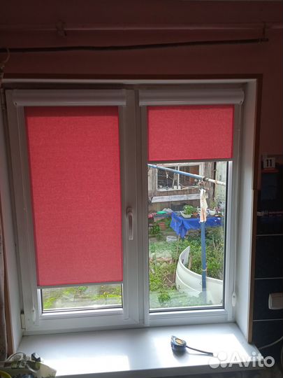 Рулонные шторы с направляющими