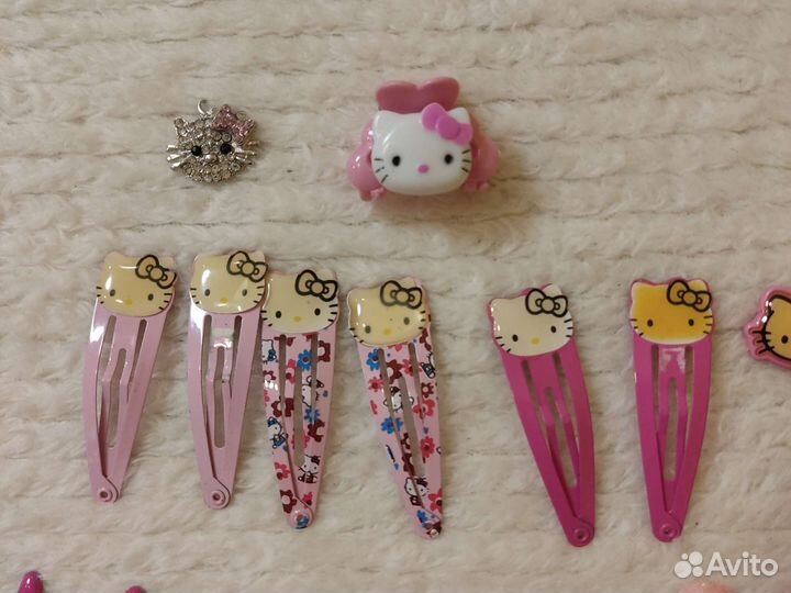 Аксессуары для волос Hello Kitty+расчёска+подвеска
