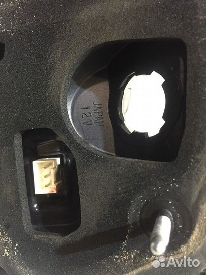 Фонарь задний наружний правый (Lexus ES)