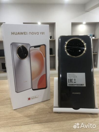 Смартфон Huawei Nova Y91