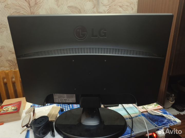 Lg flatron w2243s