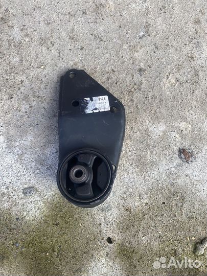 Подушка двигателя ваз 2114