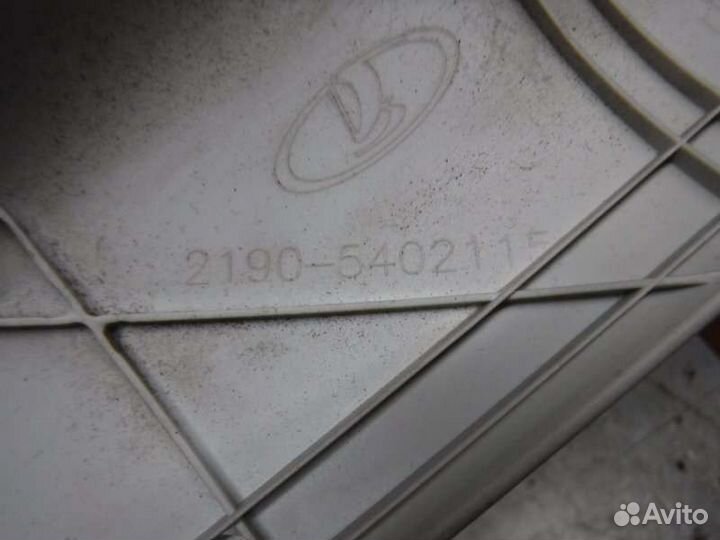 Обшивка стойки передняя левая Лада Калина 2 11186