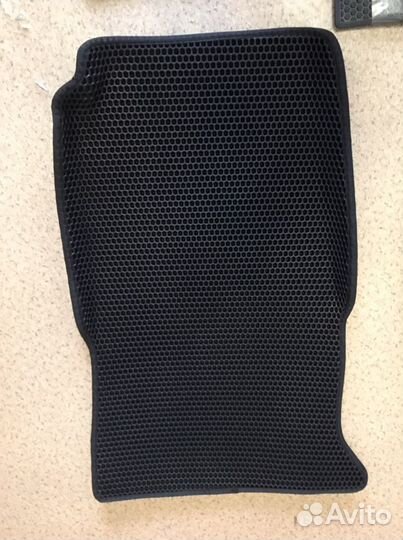 Коврики EVA 3D с бортами для Volkswagen Polo Sedan