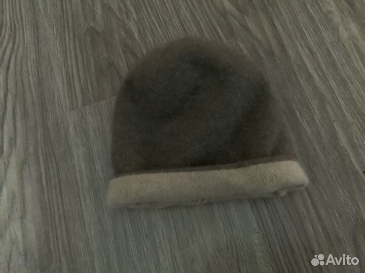 Шапочка пуховая, новая,производство Монголия