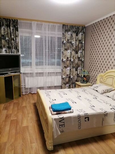 2-к. квартира, 54 м², 1/5 эт.