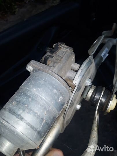 Мотор стеклоочистителя Bosh 0 390 243 201