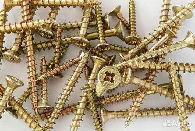 Саморезы желтые по дереву