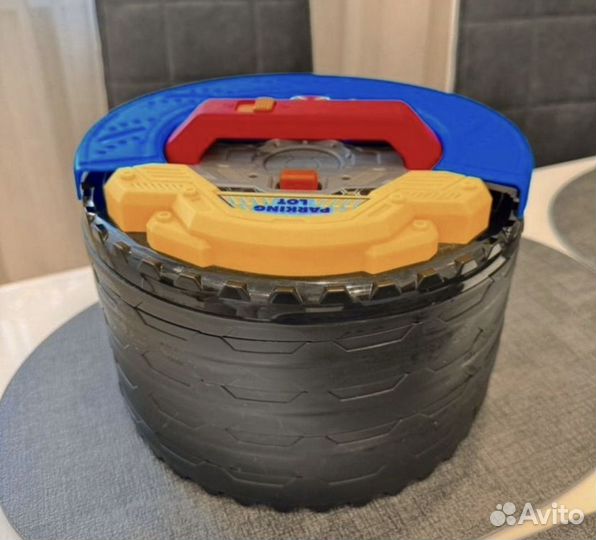 Паркинг для машинок винтовой