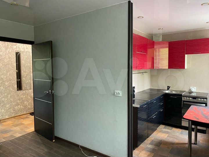 2-к. квартира, 43 м², 2/5 эт.