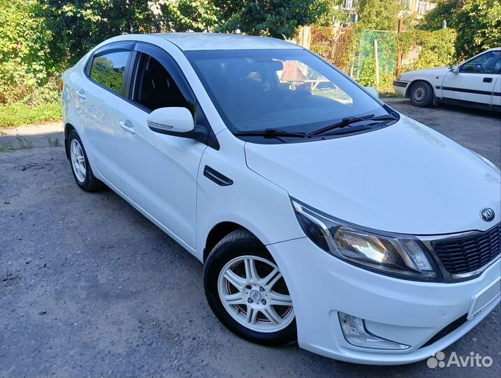 Kia Rio 1.6 МТ, 2013, 180 000 км