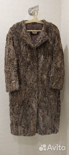 Каракулевое пальто