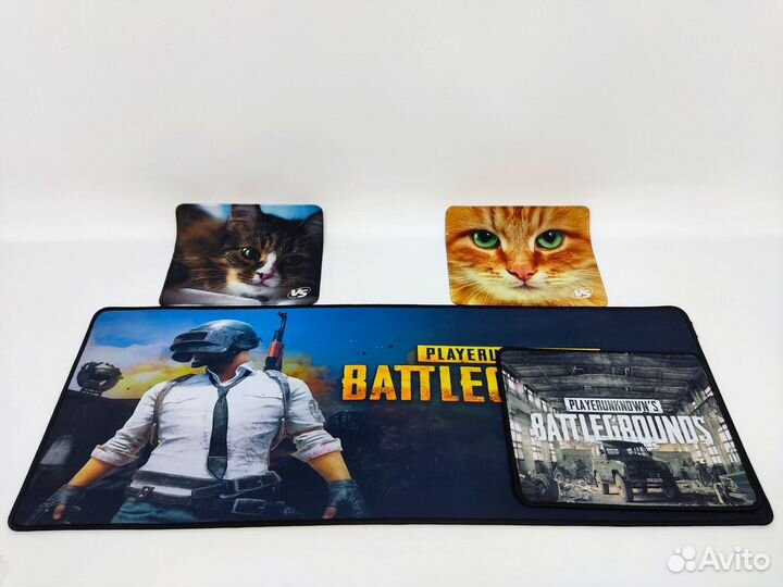 Коврик с котиками и играми для компьютера