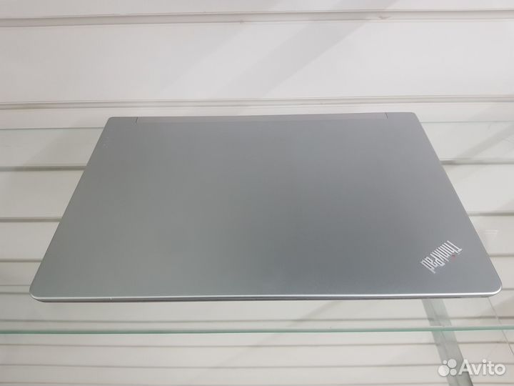 Ноутбук Lenovo ThinkPad 13 i5-7200\8gb\256ssd