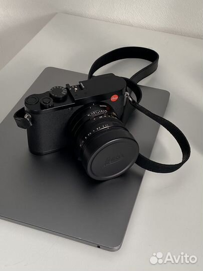 Leica Q2