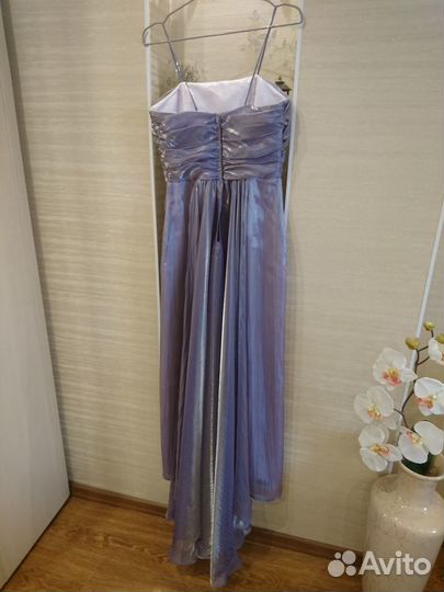 Платье вечернее со шлейфом 44 р. Австралия, Mr.K