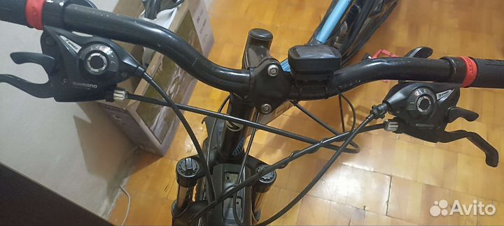 Велосипед горный колеса 26 торг