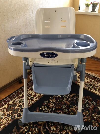 Стул для кормления