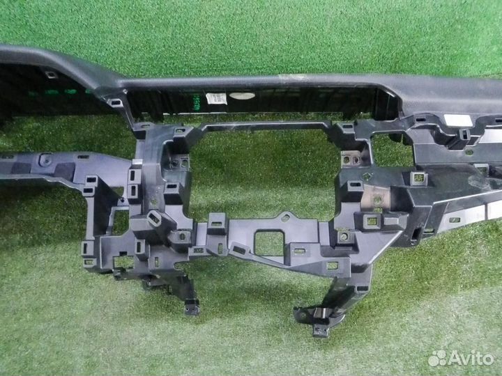 Торпедо Toyota Camry