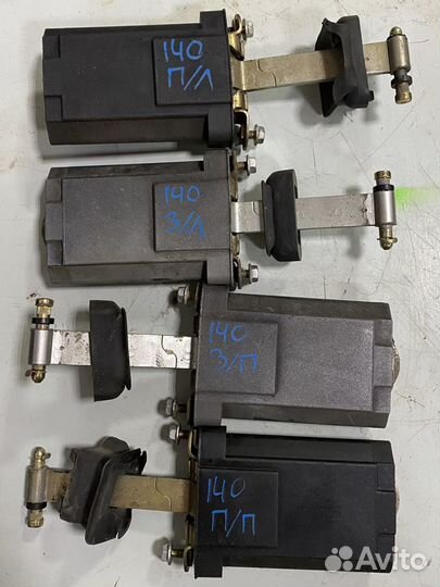 Ограничители дверей Mercedes Benz W140