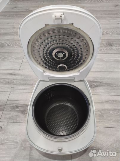 Мультиварка stadler-form Chef One SFC.919 White