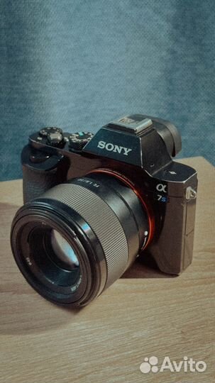 Камера Sony Alpha 7s с байонетом Е и полнокадровой