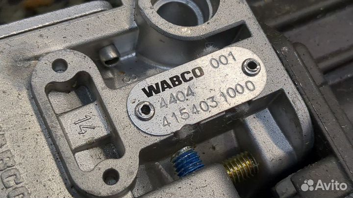 Компрессор воздушный BMW X5 E53, 2005