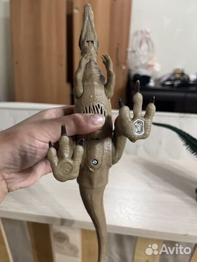 Динозавры мир юрского периода