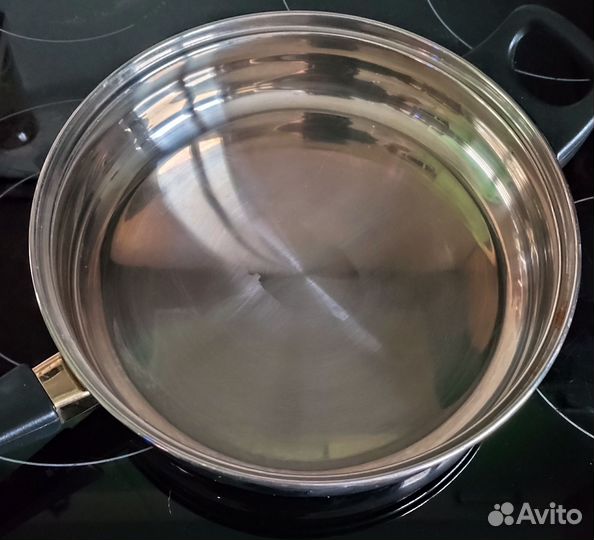 Сковорода нержавейка 24 см с крышкой бу