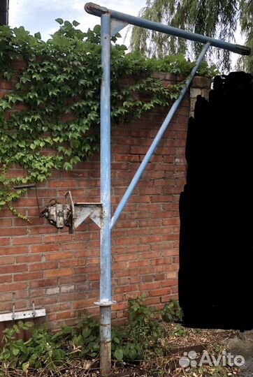 Подъёмник для лодки, катера, береговой