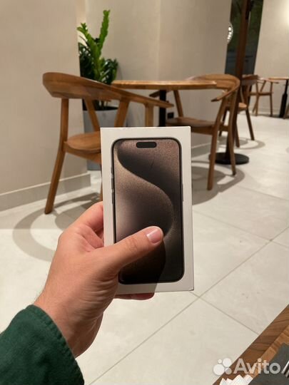 iPhone 15 Pro, 256 ГБ