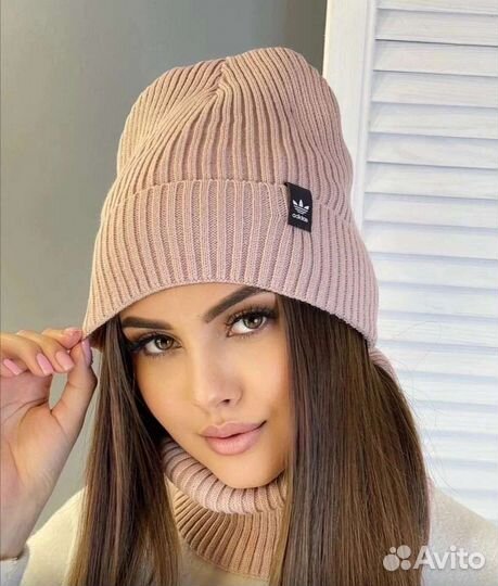 Комплект Шапка и снуд