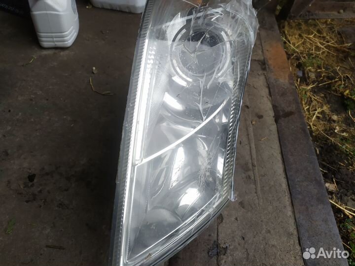 Правая фара skoda octavia a5 рестайлинг 2012