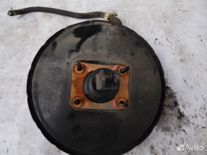 Усилитель тормозов вакуумный Nissan Primera P12E 2