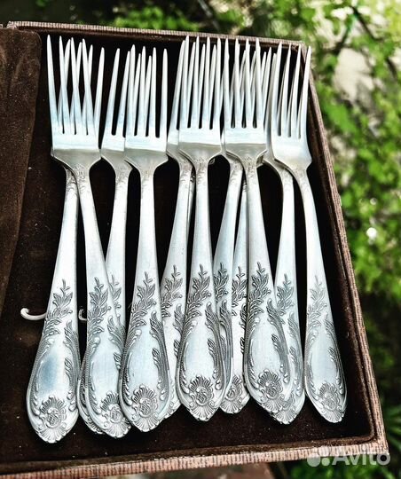 Мельхиоровые 12 вилок новые Зиш Классик столовые