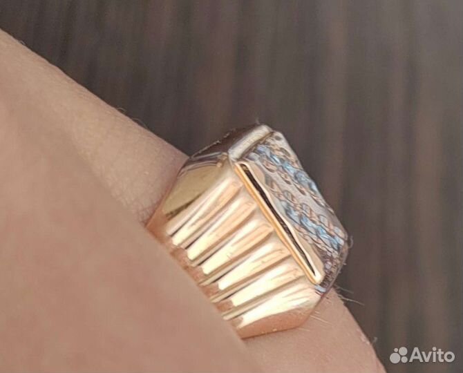 Мужская золотая печатка 20размер