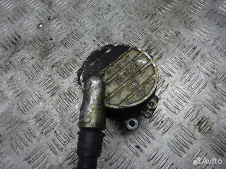 Вакуумный насос Mercedes-Benz Sprinter A6112300265