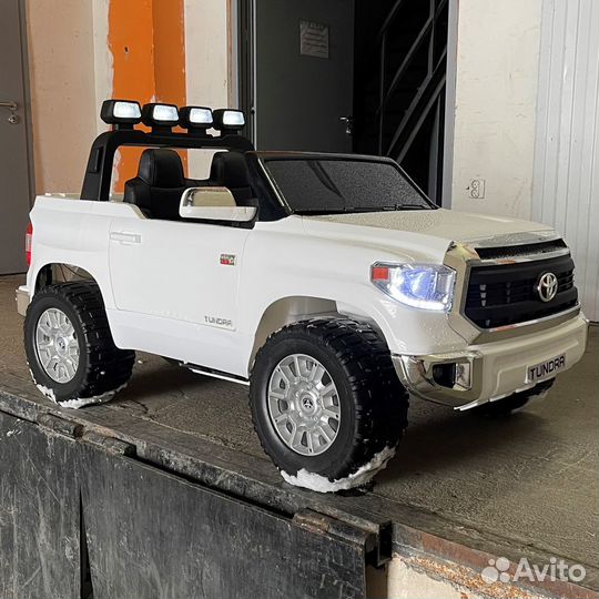 Электромобиль