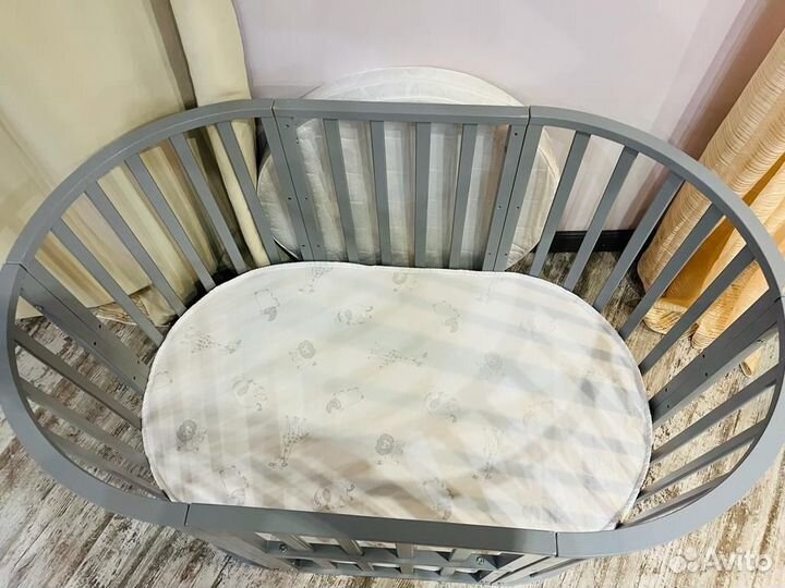 Детская кроватка aurora boom 7 в 1 + 2 шт. матраса