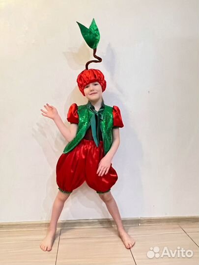 Костюм вишни, клубники, ягодки прокат