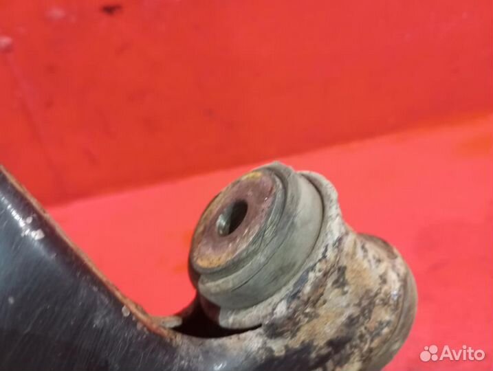 Форд Фокус 1 рычаг передний правый