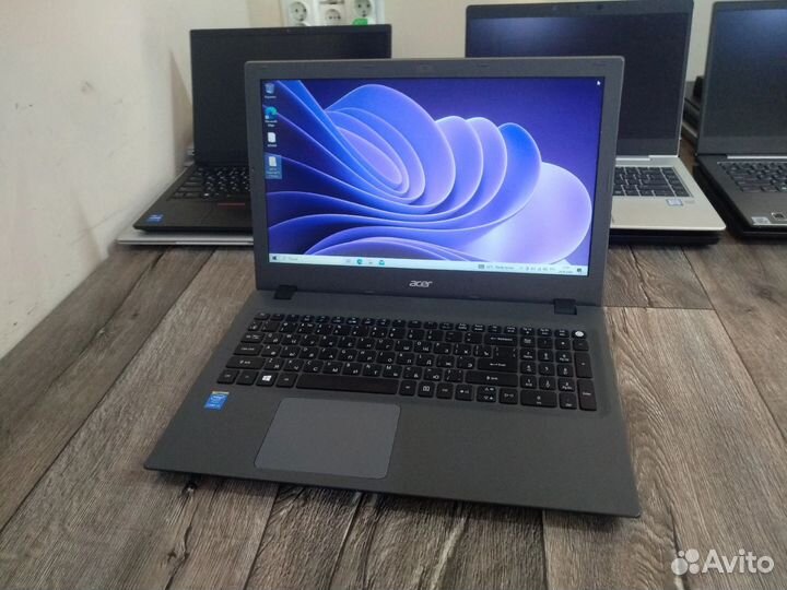 Acer / i3-5005u/ 8Gb / SSD