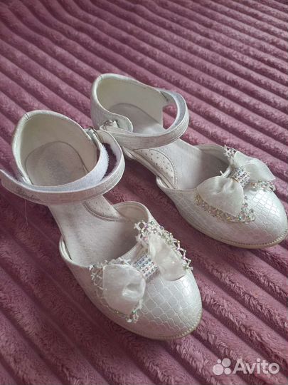 Туфли для девочки