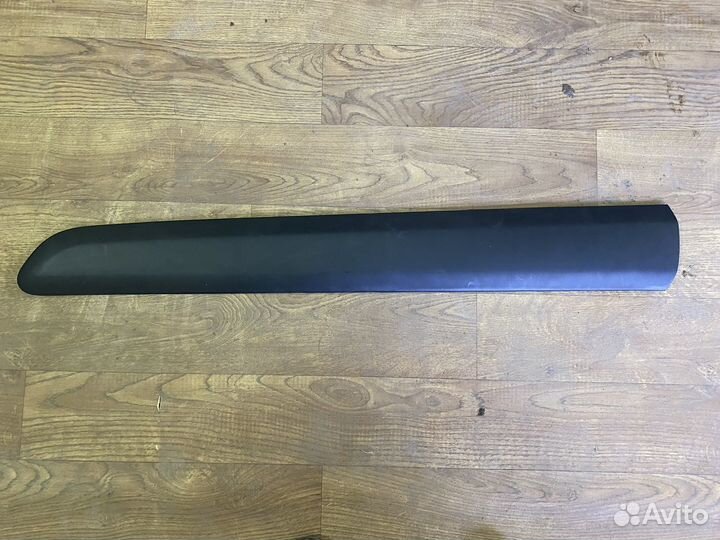 Накладка двери передняя левая Citroen Berlingo 2