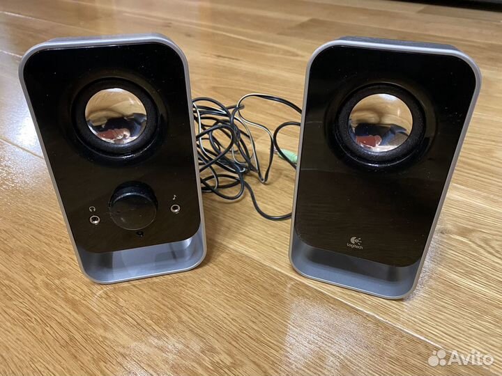 Колонки для компьютера Logitech Ls 11