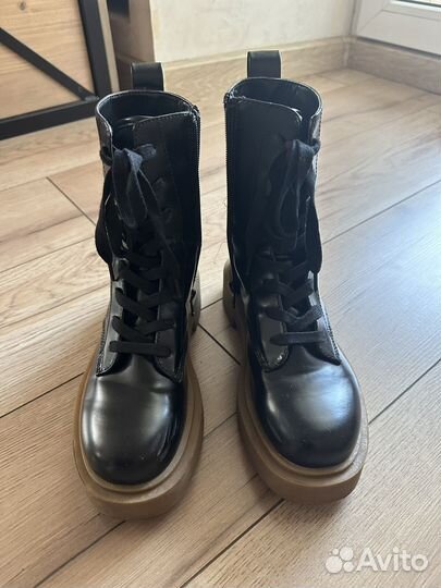 Ботинки демисезонные для девочки H&M 36