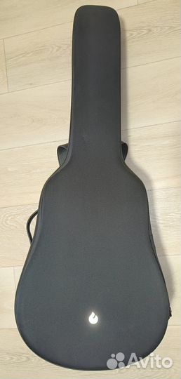 Продам карбоновую гитару Lava Me 2 Freeboost