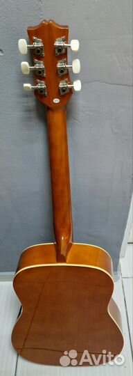 Акустическая гитара Colombo